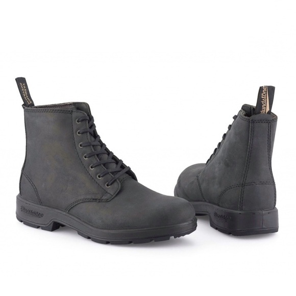 blundstone combat boots